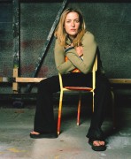 Джиллиан Андерсон (Gillian Anderson) - Jamie Kingham Photoshoot, 2003 - 16xHQ 9e446f296547042