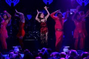 Селена Гомес (Selena Gomez) Z100’s Jingle Ball 2013 at Madison Square Garden in New York City - 13.12.13 - 94xHQ 813240296581864