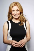 Элизабет Митчелл (Elizabeth Mitchell) New York Portraits (2xHQ) 5f094f296981045