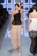 Миранда Керр (Miranda Kerr) Christian Dior Spring-Summer 2012 Ready-To-Wear collection show (17xHQ) 57f187297563806