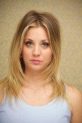 Кейли Куоко (Kaley Cuoco) The Big Bang Theory press conference portraits by Vera Anderson (Los Angeles, October 30, 2013) (5xHQ) 678a55298033059