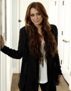 Майли Сайрус (Miley Cyrus) Matt Sayles Portrait (Santa Monica, March 13, 2010) (14xHQ) 852f0b298884073