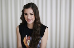Hailee Steinfeld - "Romeo and Juliet" Portrait Session by Mario Anzuoni in LA - Oct. 1, 2013