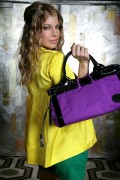 Стейси Фергюсон (Ферги, Stacy Ferguson (Fergie) Kipling Bags And Hanfbags (18хUHQ) 37b075299544639