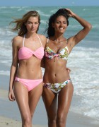Эммануэла де Паула, Джессика Харт (Jessica Hart, Emanuela de Paula) Bikini Photoshoot on the Beach in Miami - 06.12.2013 -  285 HQ 09c5ce301846402