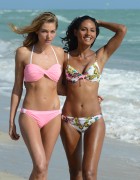 Эммануэла де Паула, Джессика Харт (Jessica Hart, Emanuela de Paula) Bikini Photoshoot on the Beach in Miami - 06.12.2013 -  285 HQ 90c97f301846287