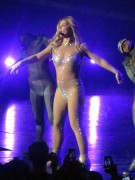 Бритни Спирс (Britney Spears) 2013-12-27 Opens Her Las Vegas Show 'Piece of Me' at Planet Hollywood - 585xHQ 704fe0302084532