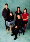 Дженнифер Лав Хьюитт (Jennifer Love Hewitt) Party of Five Season 3 Photoshoots - 6xHQ 315a68303552509