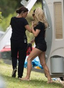 Памела Андерсон (Pamela Anderson) - shooting a commercial in Auckland February 13 2014 - 16 HQ Cf7d46307872838