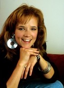 Lea Thompson F4ea01308141939