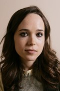Эллен Пейдж  (Ellen Page) Toronto International Film Festival portraits 2009 (11xHQ) F2b9b0308166562