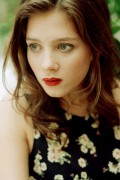 Анна Фрил (Anna Friel) Jason Bell 1995 photoshoot - 8xHQ B37a02308175376