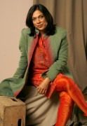 Мира Наир (Mira Nair) Jeff Vespa Portraits 2006 (2xHQ)  3c2563309516473