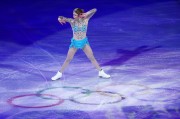 Каролина Костнер (Carolina Kostner) - Figure Skating Exhibition Gala, Sochi, Russia, 02.22.2014 (25xHQ) Afed37309921588