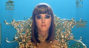 Кэти Перри (Katy Perry) Dark Horse Music Video Stills, 02.20.2014 - 44xHQ E5dd10313127538