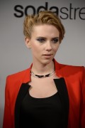 Scarlett Johansson - Страница 16 4b381e315173381