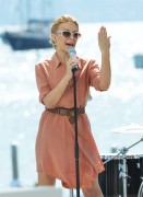 Кайли Миноуг (Kylie Minogue) performs on stage for french tv station Canal+ in Cannes 5/20/14 - 126 HQ/MQ 1ff998327901785
