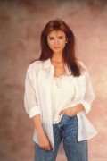 Victoria Principal 9bdff0328334403