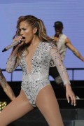 Дженнифер Лопез (Jennifer Lopez) 103.5 KTU's KTUphoria 2014 in New Jersey - June 29, 2014 - 143xUHQ E87b4b336188438