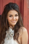 Виктория Джастис (Victoria Justice) Topanga Ranch Motel Fashion Shoot at Topanga Beach in California - January 23, 2011 (442xHQ) 06789f336573933