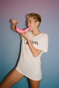 Майли Сайрус (Miley Cyrus) Tyrone Lebon Photoshoot - 94 MQ 365558336749775