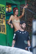 Алессандра Амбросио (Alessandra Ambrosio) photoshoot in Rio 17.07.14 - 113 HQ/MQ 636eef340834144