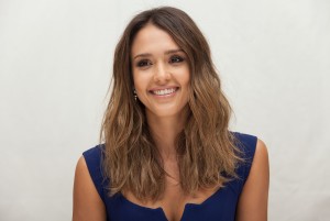 http://thumbnails110.imagebam.com/34399/df18c6343985588.jpg