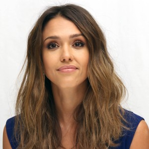 http://thumbnails110.imagebam.com/34399/e1b004343985546.jpg