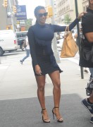 Мелани Браун (Melanie Brown) Seen leaving her hotel in New York City, 06.08.2014 (21хHQ) 8d0b0f345156100