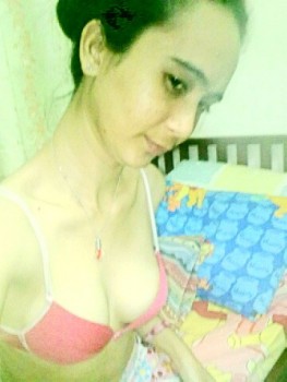 Foto Bugil Lina Wang Seksi