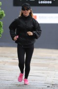 Джери Холливелл (Geri Halliwell) Seen out jogging in Hampstead, 26.08.2014 - 18xHQ Bfcc03349071443