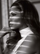 Дженнифер Лопез (Jennifer Lopez) Txema Yeste Photoshoot for ELLE UK October 2014 - 8xHQ Df8f6a351017094