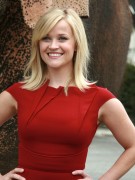 Риз Уизерспун (Reese Witherspoon) 'Water For Elephants' Press Conference (Santa Monica, 02.04.2011) 65346c355598662