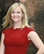 Риз Уизерспун (Reese Witherspoon) 'Water For Elephants' Press Conference (Santa Monica, 02.04.2011) F079a9355598472