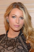 Блейк Лайвли (Blake Lively) "Savages" Press Conference in New York City - June 27 2012 - 16xHQ 6dd81a355751805