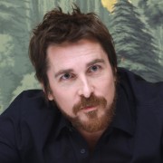 Кристиан Бэйл (Christian Bale) 'American Hustle' press conference (New York, 06.12.2013) 049803356887844