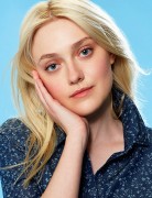 Дакота Фаннинг (Dakota Fanning) Uniqlo SpringSummer 2013 - 4xHQ  645790357055557