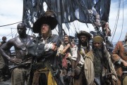 Пираты Карибского моря: Проклятие черной жемчужины / Pirates of the Caribbean: The Curse of the Black Pearl (Найтли, Депп, Блум, 2003) 2e9ba2358382239