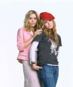 Мэри-Кейт Олсен и Эшли Олсен (Ashley, Mary-Kate Olsen) New York Minute Promoshoot 2004 - 39xHQ F23a06358551841