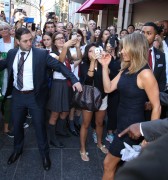 Дженнифер Энистон (Jennifer Aniston) - Leaving Variety Studio At Holt Renfrew In Toronto, 08.09.14 (12xHQ) 07ba48358768479