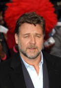 Расселл Кроу (Russell Crowe) 'Man of Steel' Premiere, Odeon Leicester Square, London, UK, 06.12.13 (61xHQ) 42047d359755904