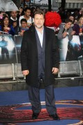 Расселл Кроу (Russell Crowe) 'Man of Steel' Premiere, Odeon Leicester Square, London, UK, 06.12.13 (61xHQ) 57e7ee359756192