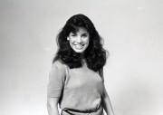 Сандра Буллок (Sandra Bullock) photoshoot by Andy Crews 1980 (4xHQ) F9c515360039027