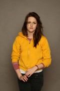 Кристен Стюарт (Kristen Stewart) 2008 Sundance Portraits by Frank Micelotta - 7xHQ 27517e360236527