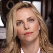 Шарлиз Терон (Charlize Theron) "Snow White and the Huntsman" Press Conference Portraits in Arundel - May 13 2012- 13хHQ A95e3d360248076