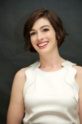 Энн Хэтэуэй (Anne Hathaway) Interstellar Press Conference, Four Seasons Los Angeles, Beverly Hills, 10.26.14 (29xHQ) 4fcdef361072063