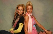 Пэрис Хилтон и Николь Ричи (Paris Hilton, Nicole Richie) Photoshoot - 6xHQ 8ef4b8361967278