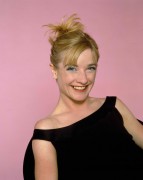 Джейн Хоррокс (Jane Horrocks) Karl Grant Photoshoot 1999 - 5xHQ 8272e0361993601