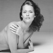 Lauren Hutton 4b82bc362065768