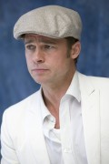 Брэд Питт (Brad Pitt) The Assassination of Jesse James by the Coward Robert Ford press conference (Toronto, 08.09.2007) 74e05f363032336
